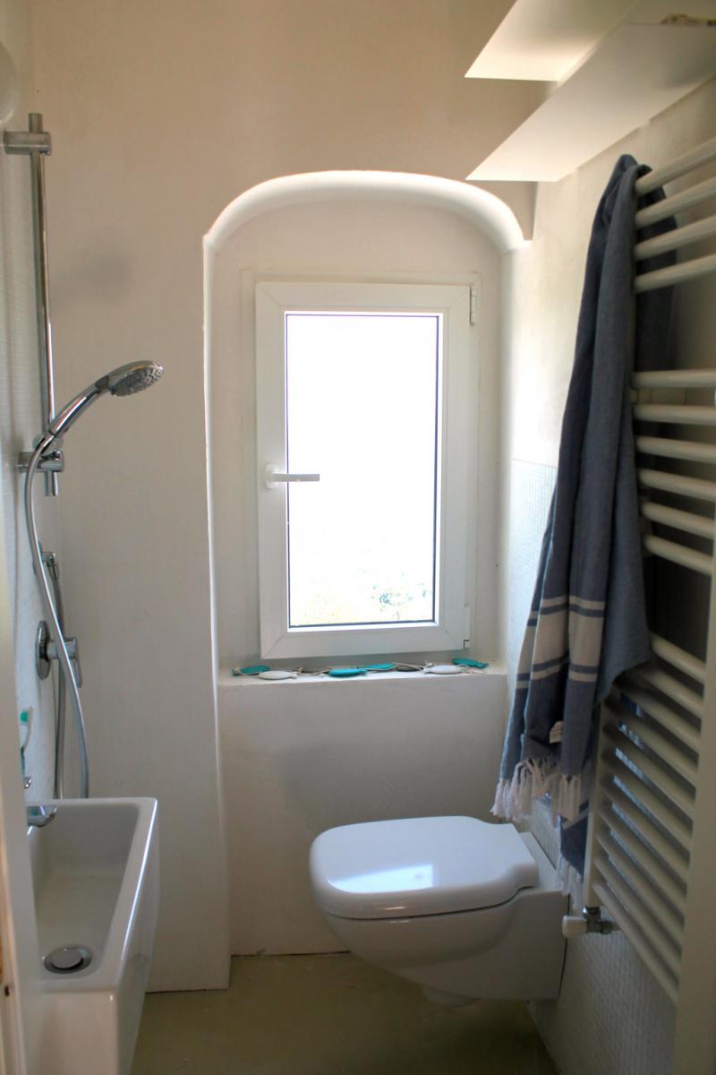 Bagno primo piano Casa San Valentino 